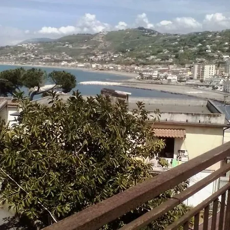 La Rosa Apartmán *